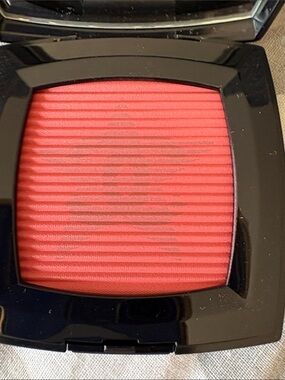 Chanel blush comete corail etoile LE